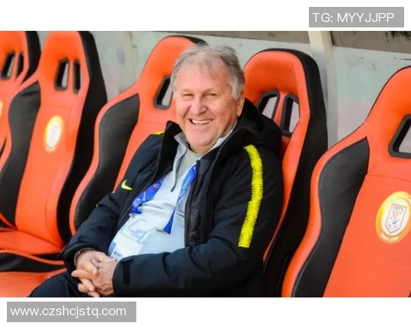 90年代足球巨星转型教练的幕后故事与执教风采解析