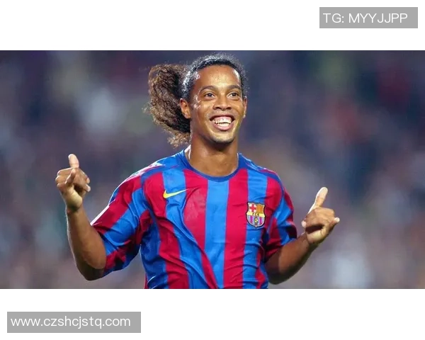 世界足球十大神级球星最佳阵容全解析：谁能称霸绿茵场顶峰